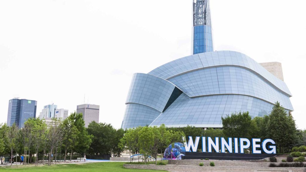COST OF STUDY AND LIVING IN WINNIPEG , MANITOBA